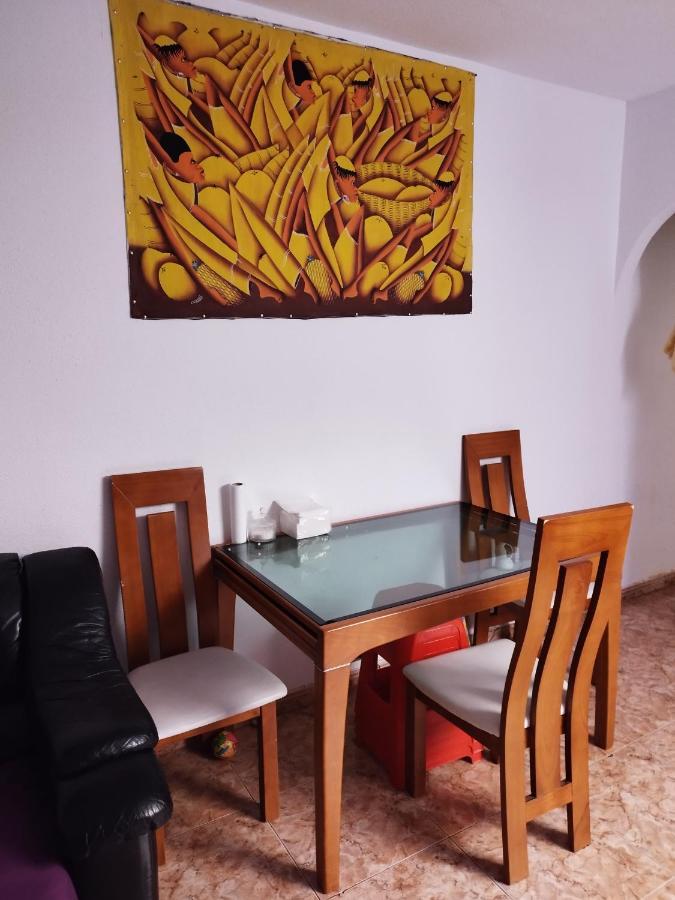 Habitacion Tranquila Y Familiar Madrid Esterno foto