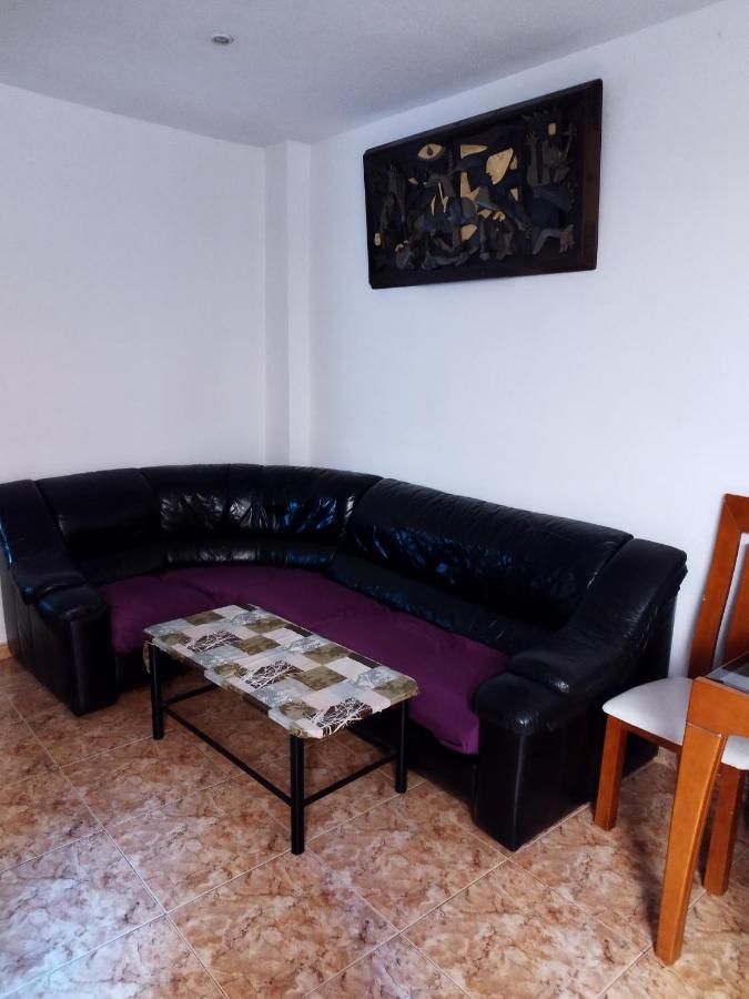 Habitacion Tranquila Y Familiar Madrid Esterno foto